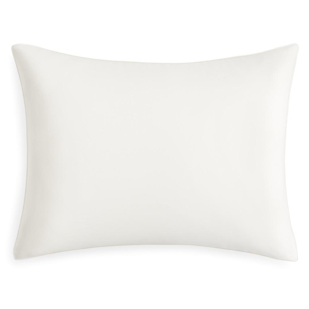 White Soreia Beauty Sleep Silk Pillowcase made of 22 Momme Mulberry Silk, smooth, luxurious for a restful night's sleep.